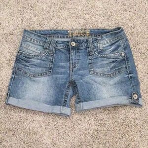 Women’s shorts